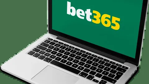 切尔西9轮狂胜诺维奇7-0 芒特戴帽 切尔韦尔连四场破门